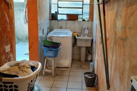 Casa à venda com 2 quartos, 120m² em Jardim Iporanga, São Paulo