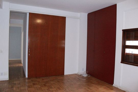 Apartamento para alugar com 3 quartos, 220m² em Higienópolis, São Paulo