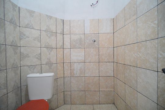 banheiro de kitnet/studio para alugar com 1 quarto, 40m² em Pasqualini, Sapucaia do Sul