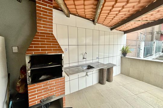 Área comum de apartamento para alugar com 2 quartos, 45m² em Jardim Nélia, Ferraz de Vasconcelos