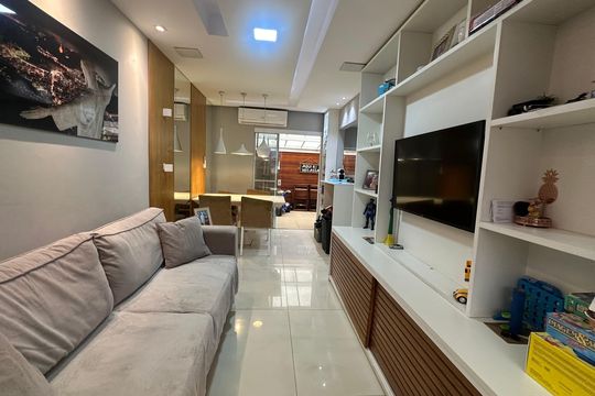 Sala de casa de condomínio à venda com 3 quartos, 85m² em Vargem Grande, Rio de Janeiro