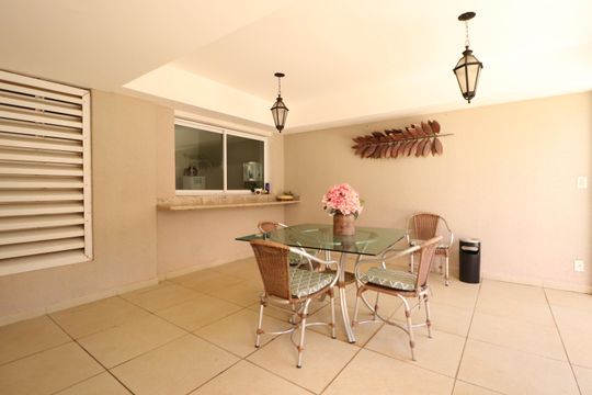 Hall social de apartamento para alugar com 3 quartos, 89m² em Centro, Uberlândia