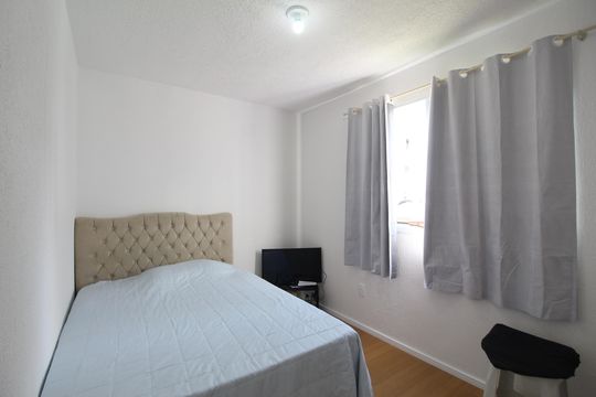 Quarto 1 de apartamento para alugar com 2 quartos, 69m² em Taquara, Rio de Janeiro