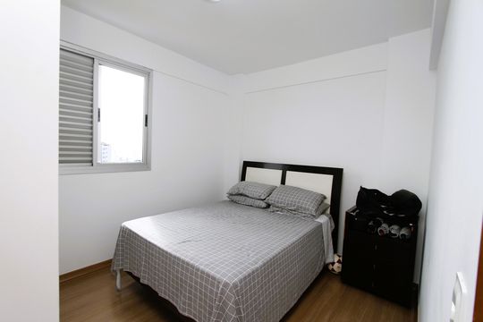 Quarto 2 de apartamento à venda com 3 quartos, 83m² em Jardim America, Belo Horizonte