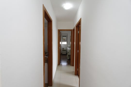 Corredor de apartamento à venda com 3 quartos, 83m² em Jardim America, Belo Horizonte