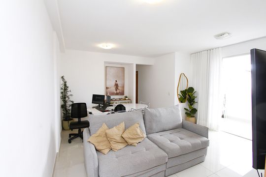 Sala  de apartamento à venda com 3 quartos, 83m² em Jardim America, Belo Horizonte