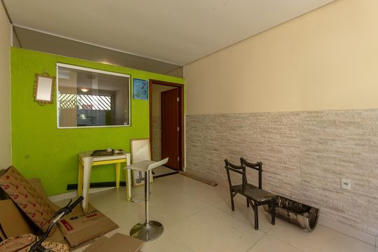 Garagem de casa para alugar com 2 quartos, 200m² em São João Batista, Belo Horizonte