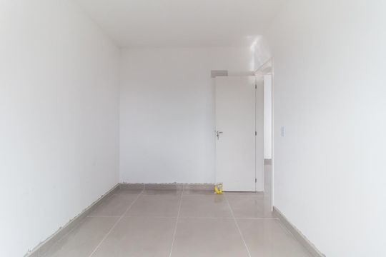 Quarto 2 de apartamento para alugar com 2 quartos, 68m² em Vila Santa Maria, Poá