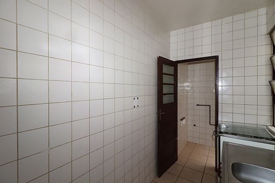 Cozinha de apartamento à venda com 2 quartos, 63m² em São Geraldo, Porto Alegre
