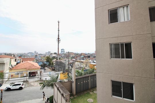 Vista da janela do quarto de apartamento para alugar com 2 quartos, 41m² em Jardim Matarazzo, São Paulo
