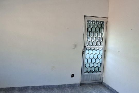 Sala de casa para alugar com 2 quartos, 80m² em Tomás Coelho, Rio de Janeiro