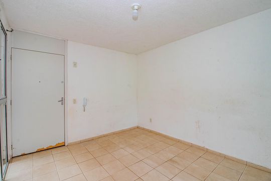 Sala de apartamento à venda com 2 quartos, 50m² em Mário Quintana, Porto Alegre