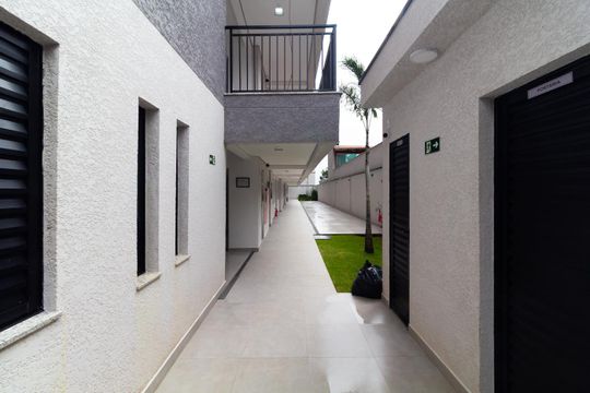 Área comum de apartamento para alugar com 2 quartos, 40m² em Vila Canero, São Paulo