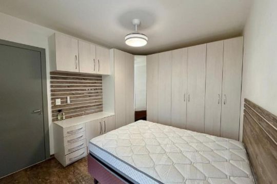 Quarto de apartamento para alugar com 2 quartos, 65m² em Jardim Botânico, Porto Alegre