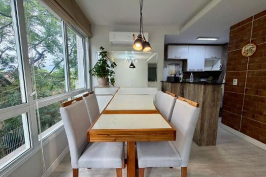Varanda de apartamento para alugar com 2 quartos, 65m² em Jardim Botânico, Porto Alegre