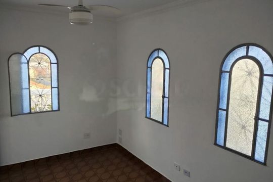 Casa à venda com 3 quartos, 136m² em Vila Santana, São Paulo