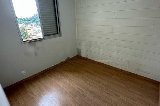 Apartamento à venda com 2 quartos, 46m² em Jardim Sabara, São Paulo