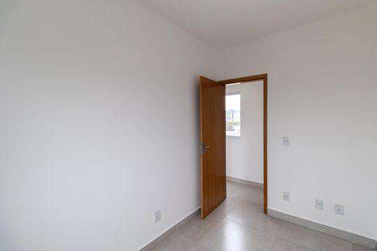 Quarto 1 de apartamento para alugar com 2 quartos, 45m² em Jardim Aricanduva, São Paulo