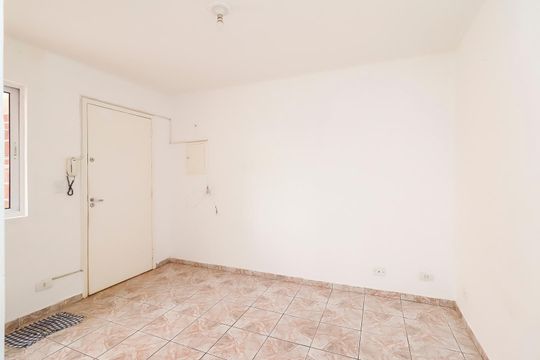 Sala de apartamento à venda com 2 quartos, 50m² em Itaquera, São Paulo