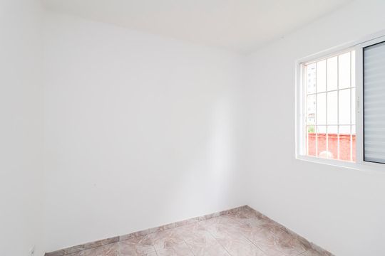 Quarto 1 de apartamento à venda com 2 quartos, 50m² em Itaquera, São Paulo