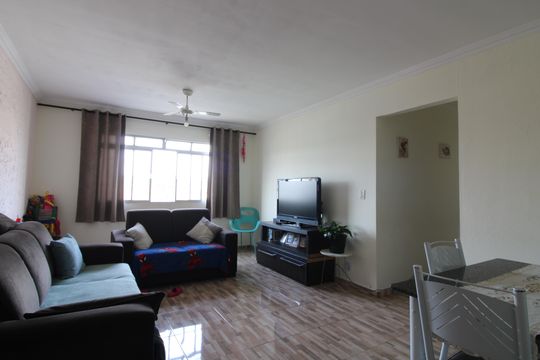 Apartamento à venda com 2 quartos, 64m² em Jardim Cotinha, São Paulo