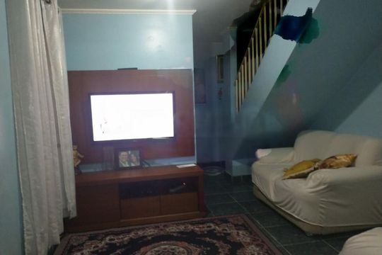 Casa à venda com 2 quartos, 140m² em Jardim Santa Edwiges, São Paulo