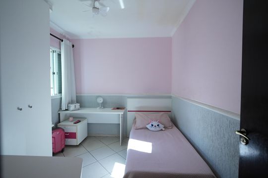 Quarto 2 de casa à venda com 3 quartos, 137m² em Vila Metalúrgica, Santo André