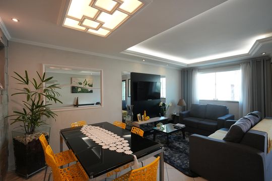 Casa à venda com 3 quartos, 137m² em Vila Metalúrgica, Santo André
