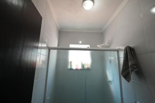 Banheiro da Suíte de casa à venda com 3 quartos, 137m² em Vila Metalúrgica, Santo André
