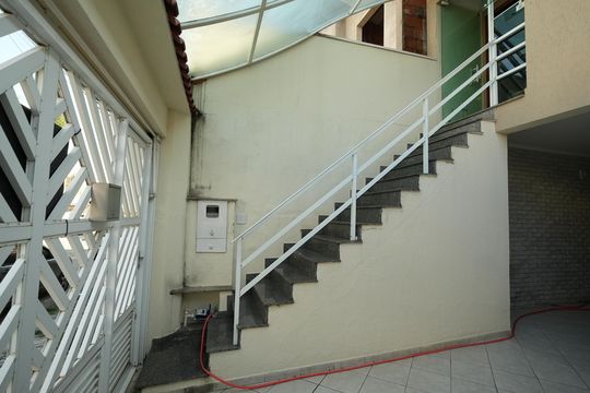Garagem de casa à venda com 3 quartos, 137m² em Vila Metalúrgica, Santo André