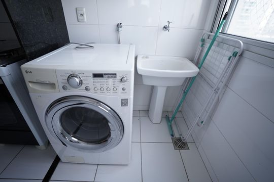 Apartamento para alugar com 3 quartos, 80m² em Jardim Goiás, Goiânia