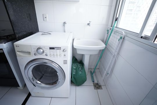 Apartamento para alugar com 3 quartos, 80m² em Jardim Goiás, Goiânia