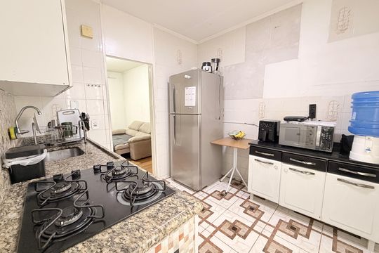 Cozinha de apartamento à venda com 3 quartos, 74m² em Nucleo Residencial Satelite, Várzea Paulista