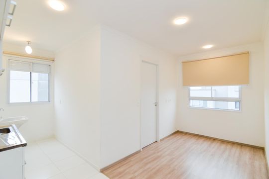 Apartamento para alugar com 2 quartos, 45m² em Vila das Bandeiras, Guarulhos