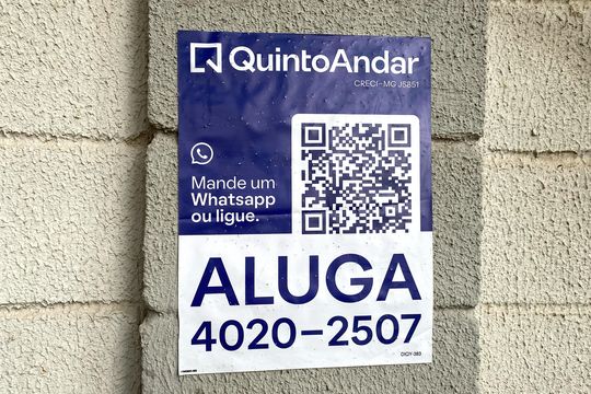 Placa DIQY-383 de apartamento para alugar com 2 quartos, 54m² em Califórnia, Belo Horizonte
