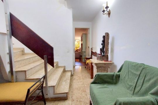 Casa à venda com 3 quartos, 180m² em Vila Alexandria, São Paulo