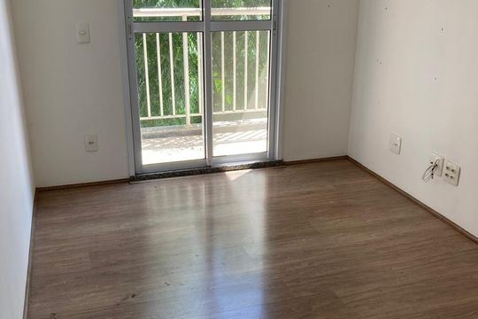 Apartamento à venda com 2 quartos, 54m² em Parque Uniao, Jundiaí