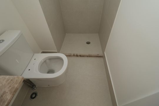 Banheiro de apartamento à venda com 1 quarto, 24m² em Cursino, São Paulo