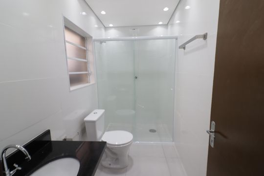 Banheiro da Suíte 1 de casa à venda com 3 quartos, 130m² em Cipava, Osasco