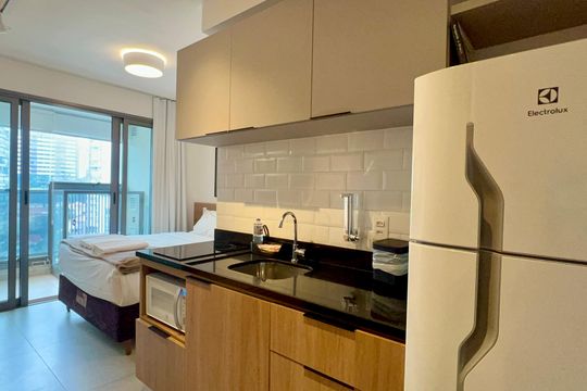 Cozinha de kitnet/studio à venda com 1 quarto, 26m² em Sumarezinho, São Paulo