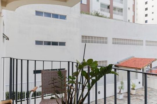 Varanda da suíte de apartamento para alugar com 3 quartos, 90m² em Chora Menino, São Paulo