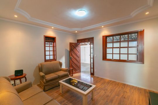 Casa à venda com 3 quartos, 203m² em Trevo, Belo Horizonte