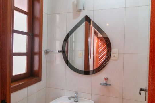 Casa à venda com 3 quartos, 203m² em Trevo, Belo Horizonte