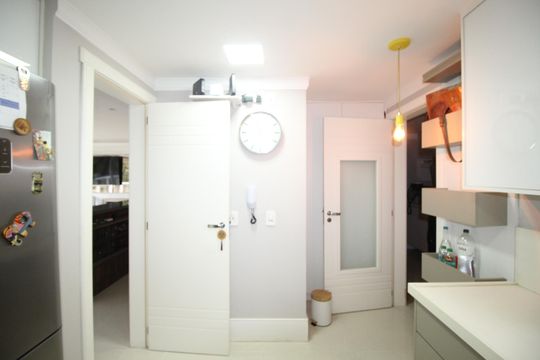Cozinha de apartamento para alugar com 3 quartos, 147m² em Rio Branco, Porto Alegre