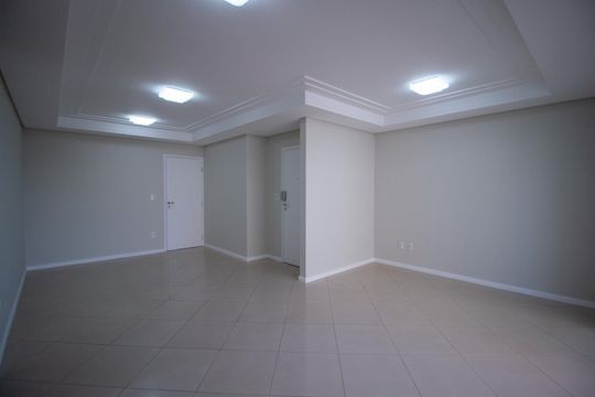 Apartamento para alugar com 4 quartos, 142m² em Jardim Paulistano, Sorocaba