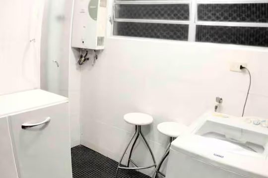 Área de serviço de apartamento à venda com 3 quartos, 120m² em Vila Nova Conceição, São Paulo
