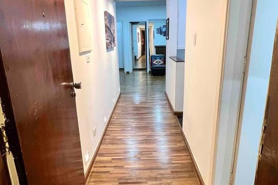 Corredor de apartamento à venda com 3 quartos, 120m² em Vila Nova Conceição, São Paulo