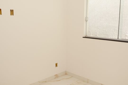 Casa à venda com 3 quartos, 87m² em Residencial Recanto do Bosque, Goiânia