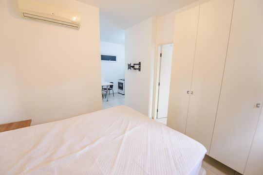 Quarto de apartamento para alugar com 1 quarto, 27m² em Lavadouro de Areia, Taubaté