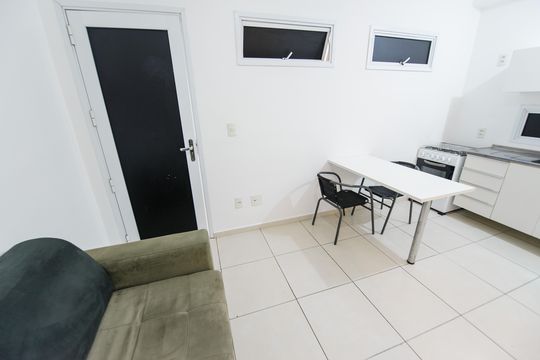 Sala de apartamento para alugar com 1 quarto, 27m² em Lavadouro de Areia, Taubaté